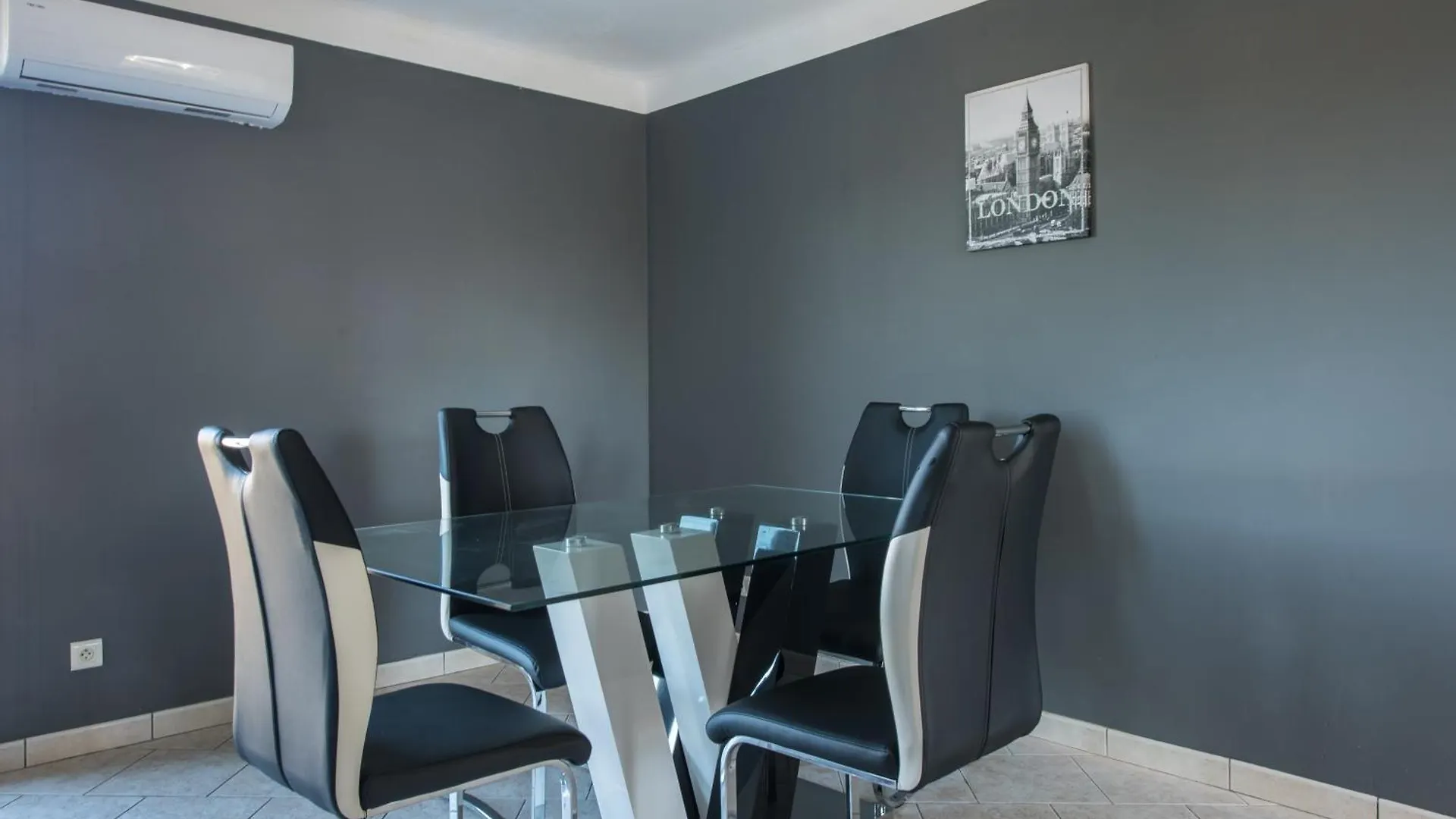 Charmant Appartement Familial Martigues